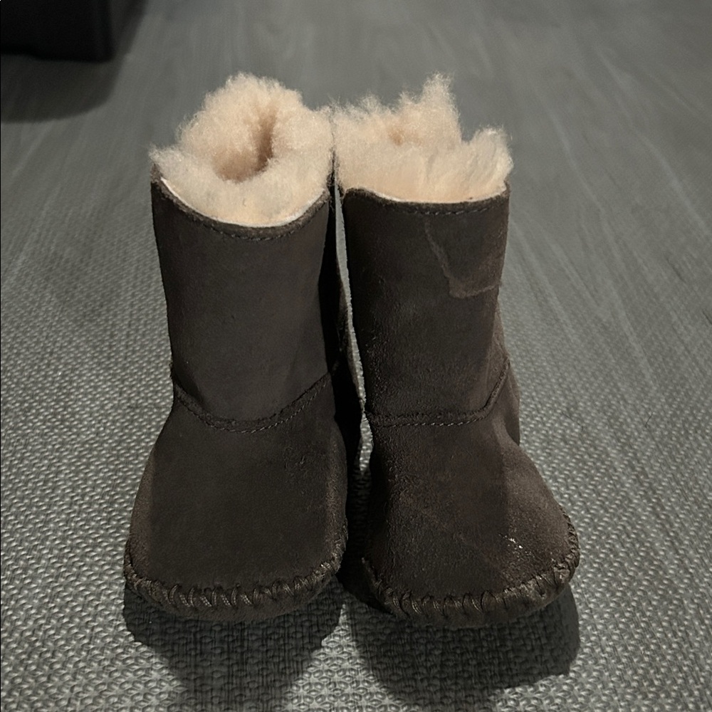 Baby Uggs